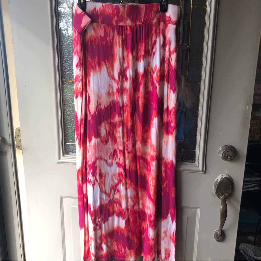 ANA long skirt, NWT, never worn!